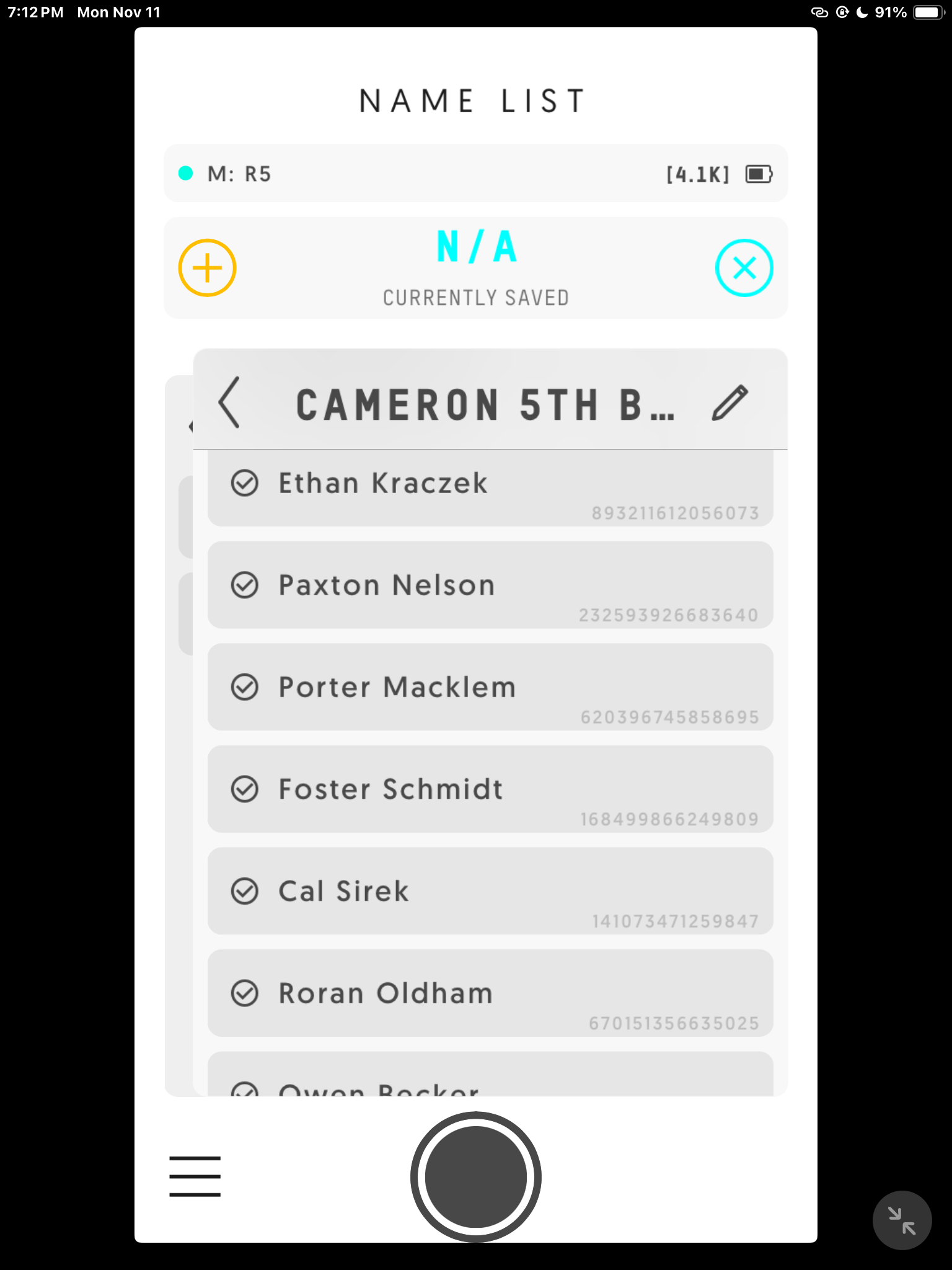 Entagged app screen showing N/A status with plus button